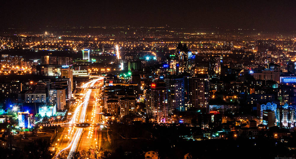 Nacht Almaty.